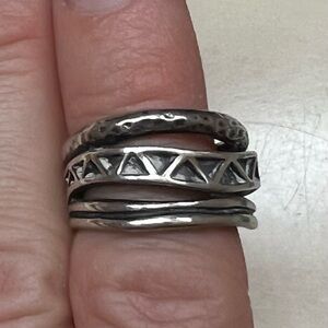 Sterling silver geometric ring